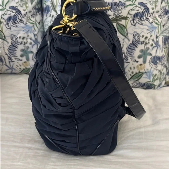Stella McCartney Navy Nylon Pleated Women's Bag - Picture 3 of 16